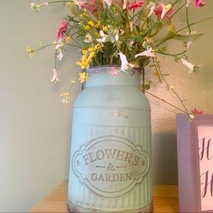 Flowers & Garden Tin